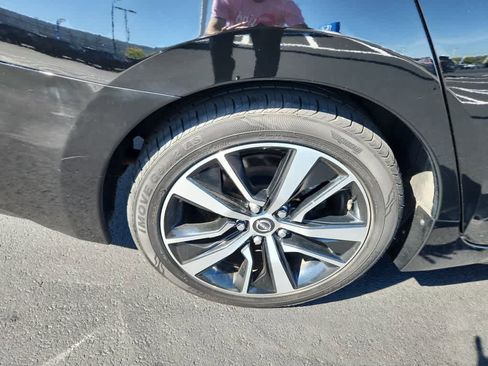 Used 2023 Nissan Maxima SV w/ Floor Mat Group image 10