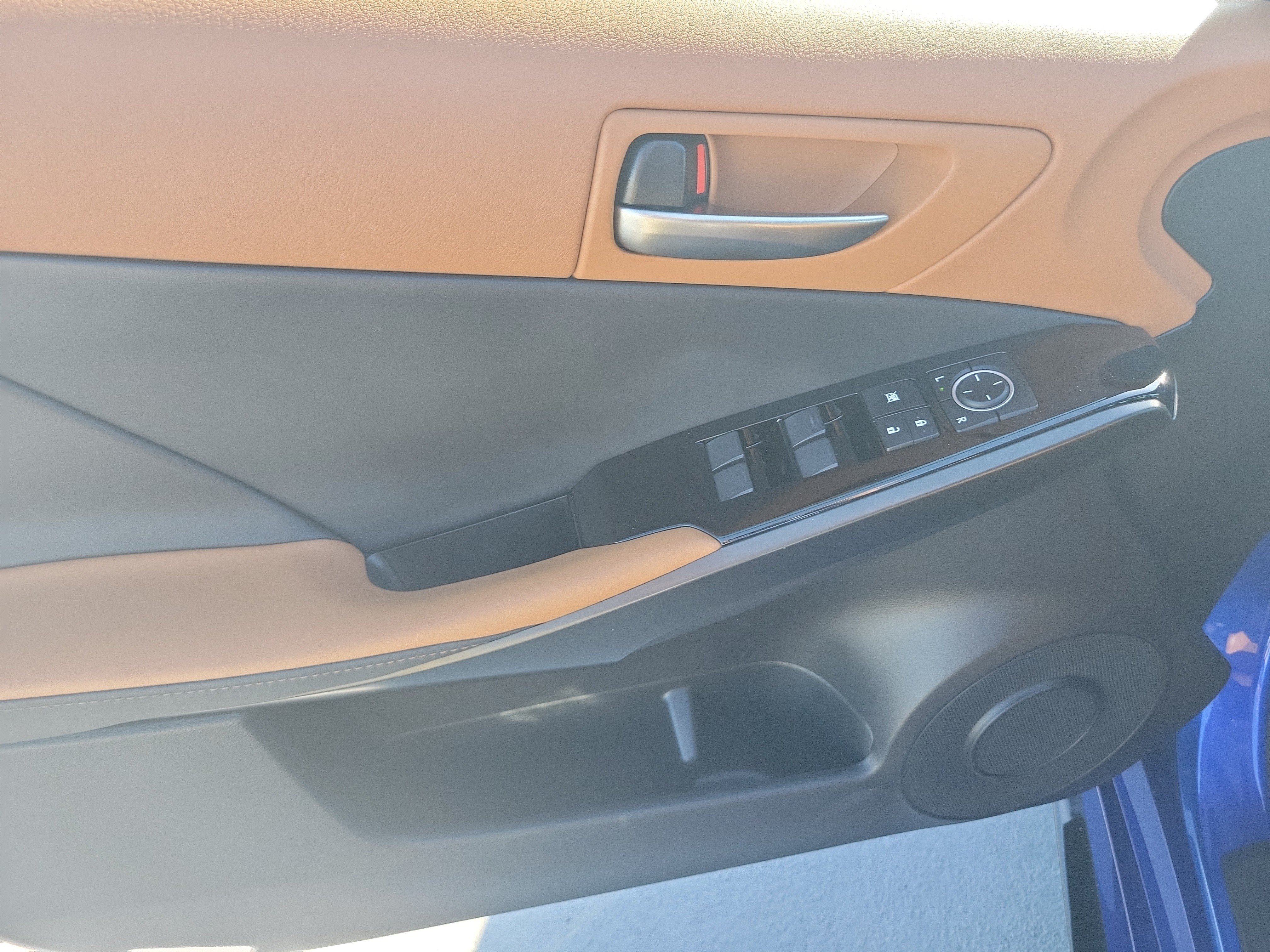 Certified 2025 Lexus IS 350 F Sport w/ Accessory Package 2 RWD image 18