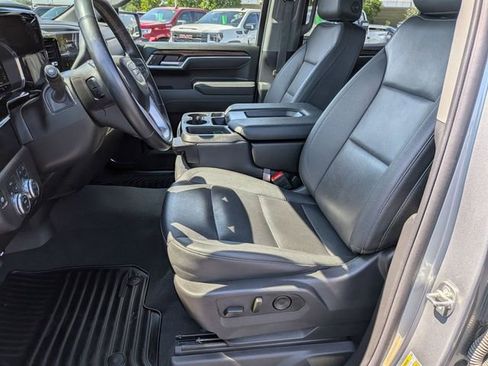 Used 2025 GMC Sierra 1500 SLT AWD/4WD image 15