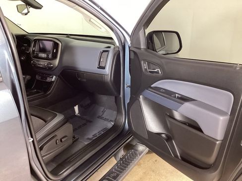 Used 2019 Chevrolet Colorado Z71 AWD/4WD image 20