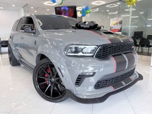 Used 2022 Dodge Durango R/T w/ Tow 'N Go Package AWD/4WD image 3
