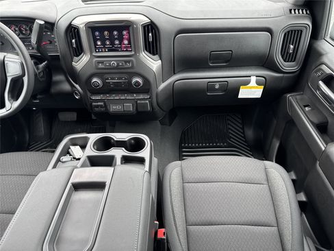 New 2026 Chevrolet Silverado 2500 Custom w/ Custom Value Package AWD/4WD image 31