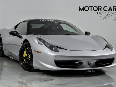 Used 2010 Ferrari 458 Italia image 1