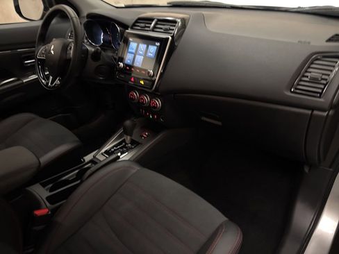 Used 2025 Mitsubishi Outlander Sport SE image 24