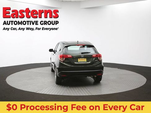 Used 2018 Honda HR-V LX image 43