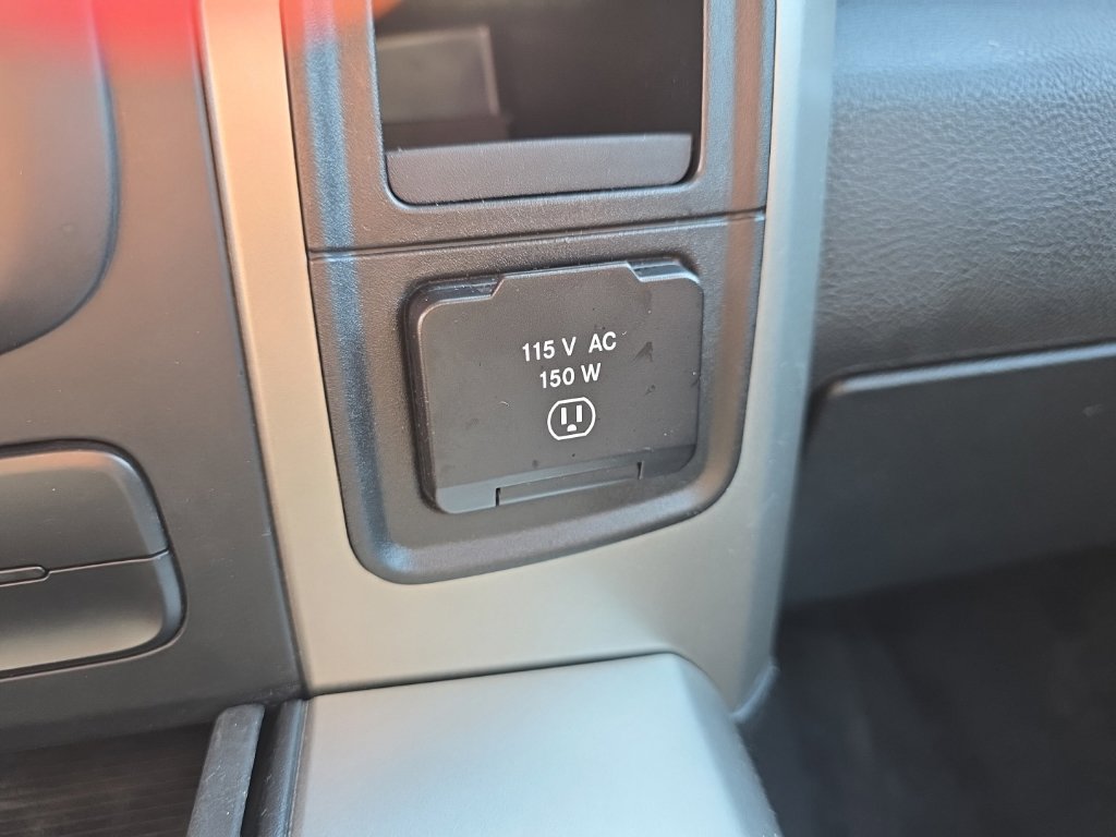 Used 2020 RAM 1500 Warlock w/ Electronics Group AWD/4WD image 28