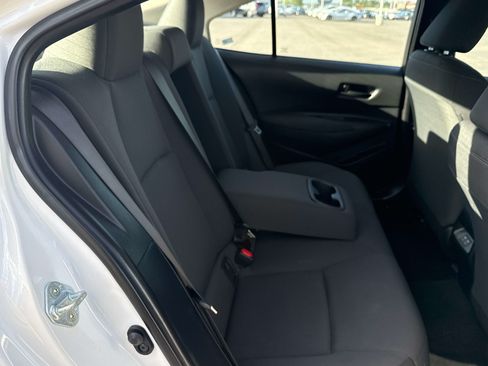 Used 2024 Toyota Corolla LE FWD image 15