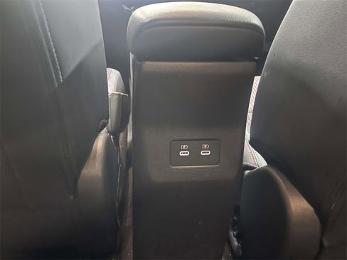 Certified 2025 Nissan Kicks SR w/ SR Premium Package image 15