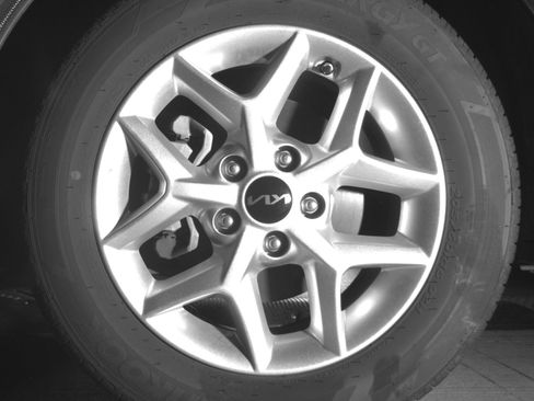 Used 2025 Kia Soul LX w/ LX Technology Package FWD image 12