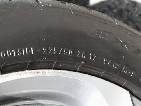 Used 2020 Honda Accord EX image 38