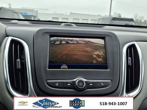 Used 2021 Chevrolet Equinox LS w/ LS Convenience Package image 23