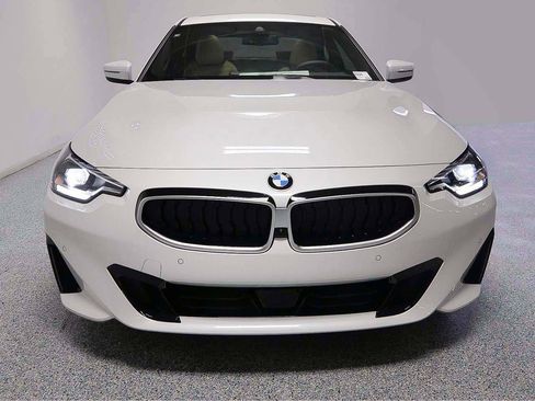 New 2026 BMW 230i Coupe w/ Convenience Package image 2