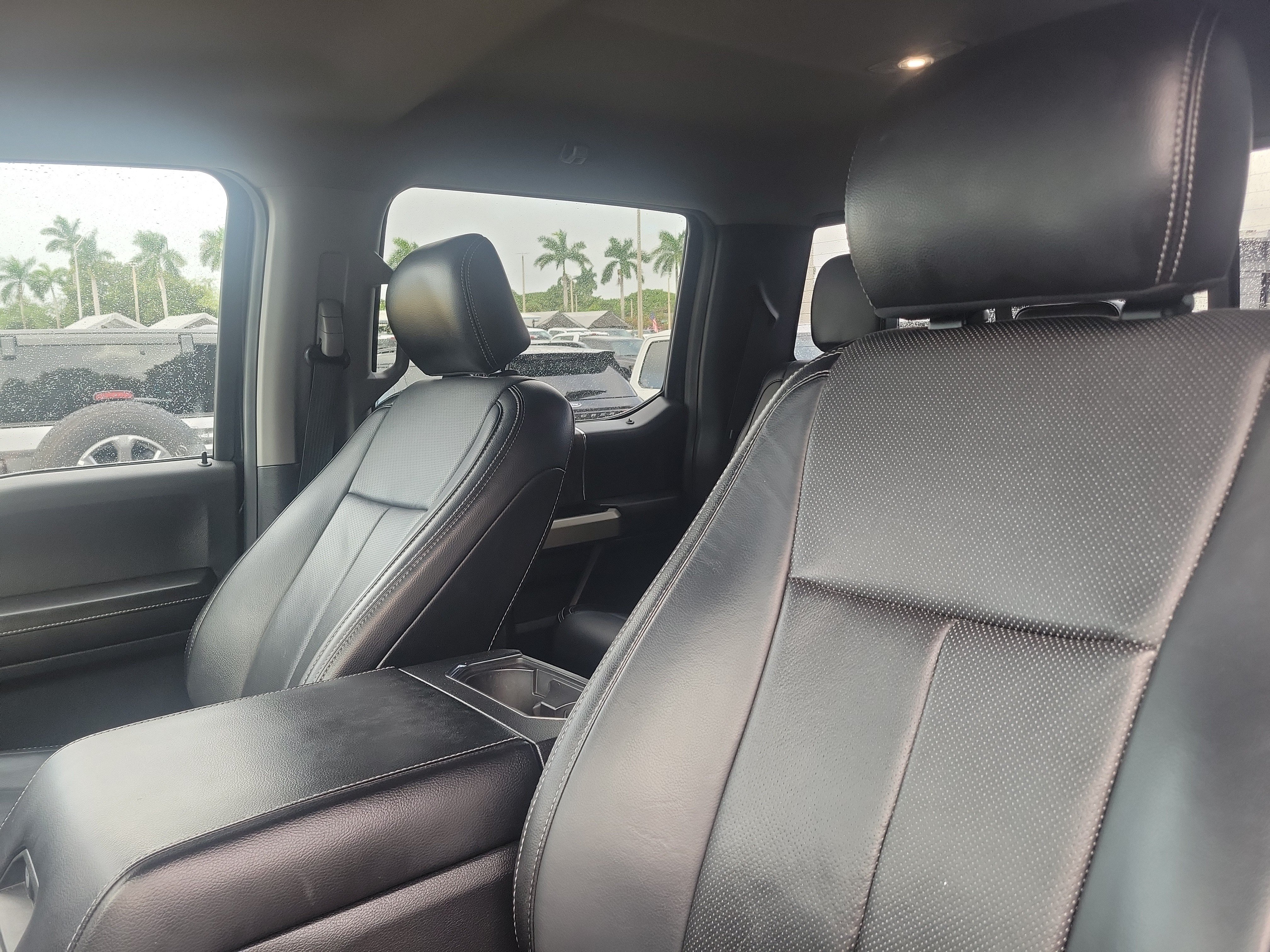 Used 2018 Ford F150 Lariat w/ Equipment Group 502A Luxury AWD/4WD image 12