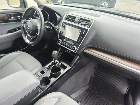 Used 2019 Subaru Outback 2.5i Limited w/ Protection Package #1 AWD/4WD image 17