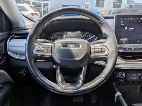 Used 2022 Jeep Compass Limited AWD/4WD image 13