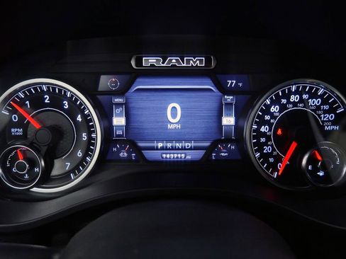 Used 2019 RAM 1500 Big Horn AWD/4WD image 23