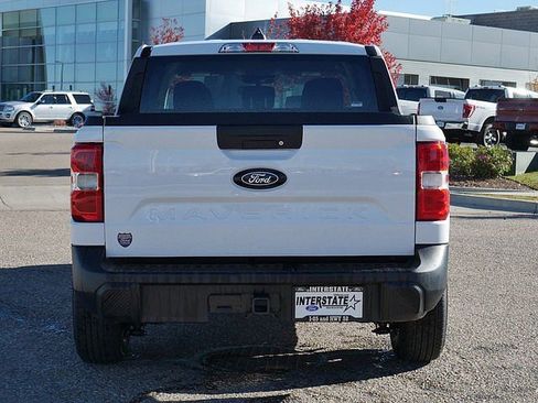 New 2025 Ford Maverick XL FWD image 4