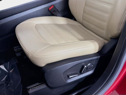 Used 2019 Ford Edge SEL w/ Equipment Group 201A image 20