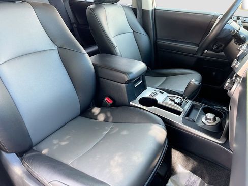 Used 2023 Toyota 4Runner SR5 Premium AWD/4WD image 27