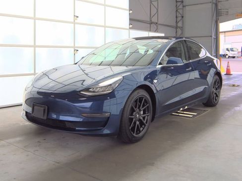 Used 2018 Tesla Model 3 Long Range AWD/4WD image 1