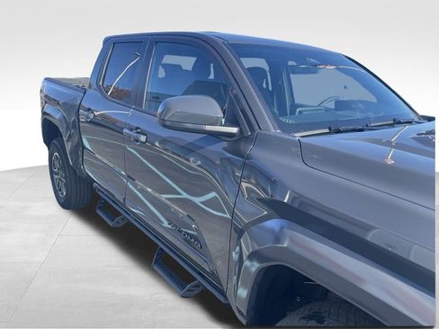 New 2025 Toyota Tacoma TRD Sport image 18