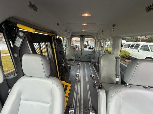 Used 2015 Ford Transit 350 XL image 21