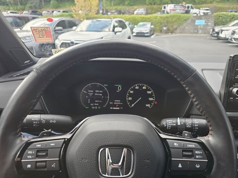Used 2024 Honda CR-V Sport Touring image 27