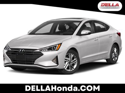 Used 2020 Hyundai Elantra SE w/ Cargo Package (C1)