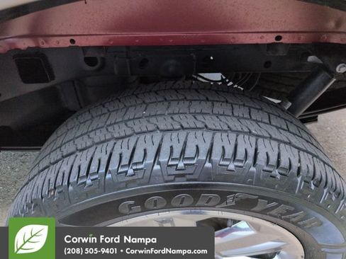Used 2019 Ford F150 King Ranch w/ Equipment Group 601A Luxury AWD/4WD image 32