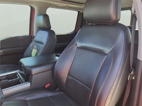 Used 2023 Ford F250 Lariat w/ Sport Appearance Package image 17