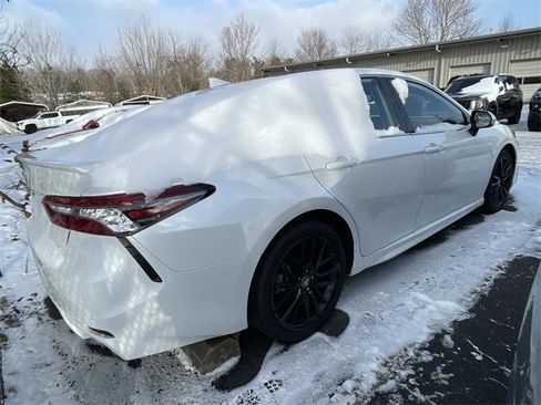 Used 2024 Toyota Camry XSE image 4