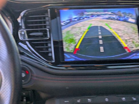 Used 2023 Dodge Durango R/T image 24