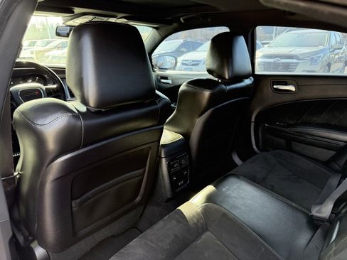 Used 2020 Dodge Charger R/T w/ Plus Group image 31