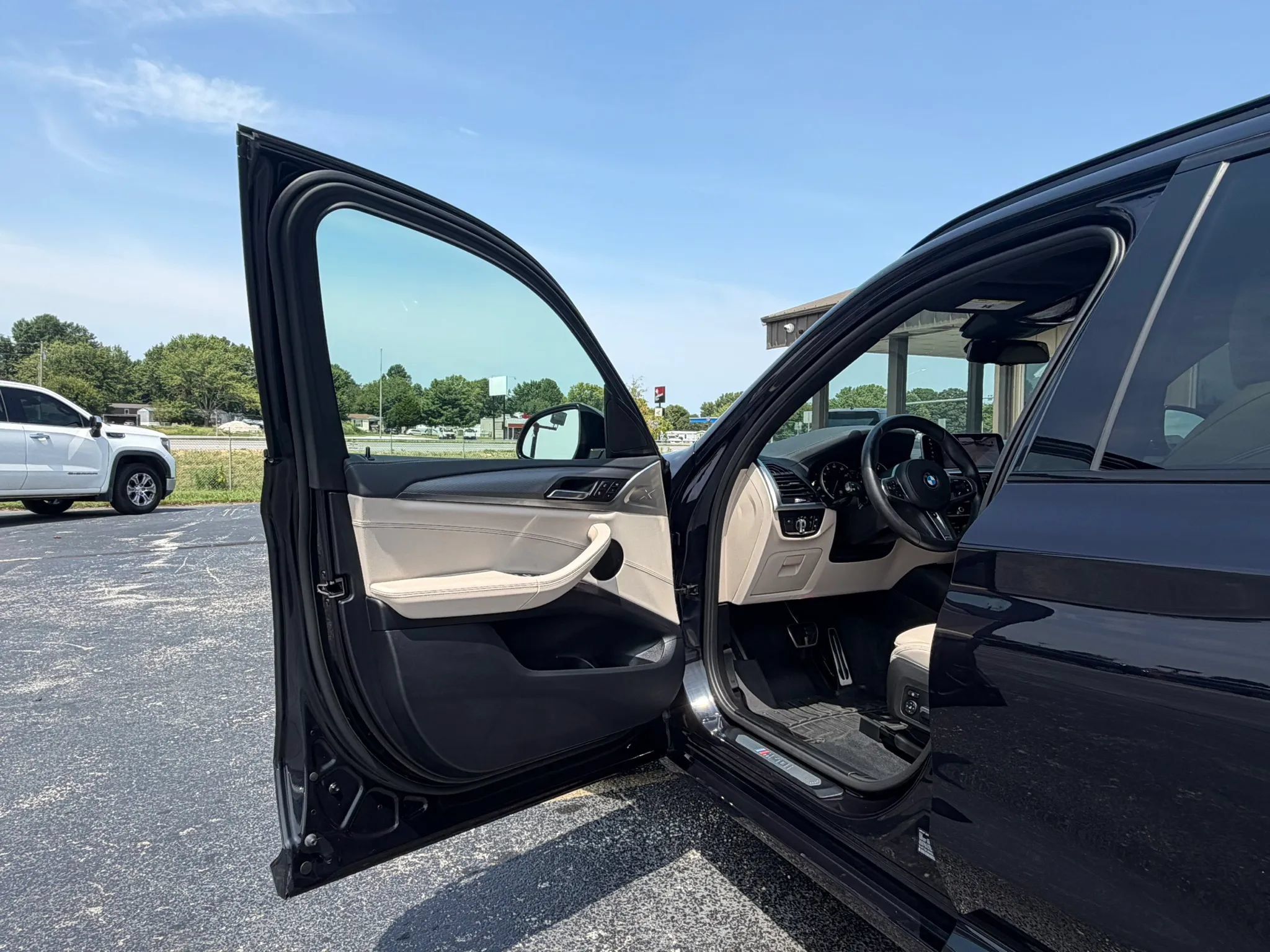 Used 2019 BMW X3 M40i w/ Premium Package AWD/4WD image 12