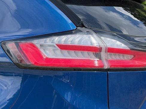 Used 2020 Ford Edge SE AWD/4WD image 11