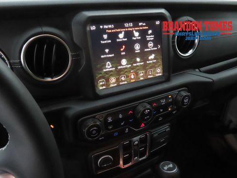 Used 2023 Jeep Wrangler Unlimited Sahara w/ Cold Weather Group AWD/4WD image 16