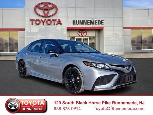 Used 2021 Toyota Camry XSE w/ Carpet Mat Package (TMS) image 1