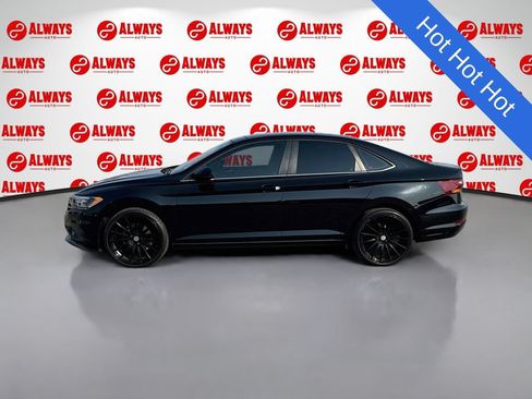 Used 2019 Volkswagen Jetta SE w/ Cold Weather Package FWD image 8