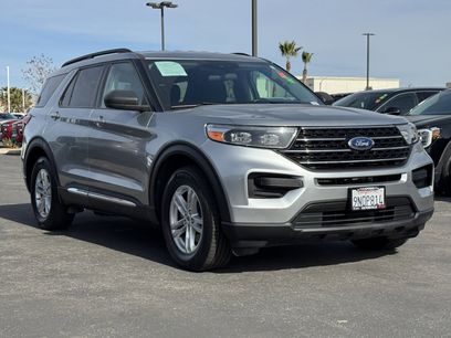 Used 2024 Ford Explorer XLT