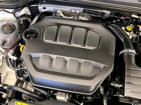 Used 2024 Volkswagen GTI Autobahn image 31