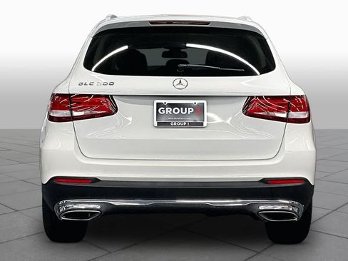 Used 2016 Mercedes-Benz GLC 300 image 4