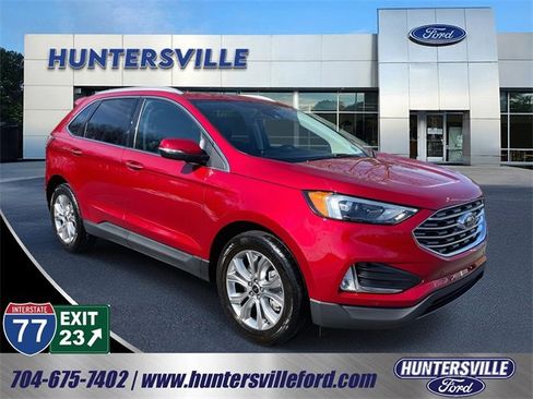 Used 2024 Ford Edge Titanium image 1