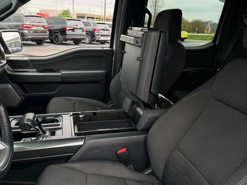 Certified 2022 Ford F150 XLT w/ Equipment Group 302A High image 29