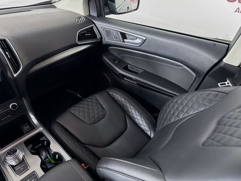 Used 2024 Ford Edge Titanium AWD/4WD image 23