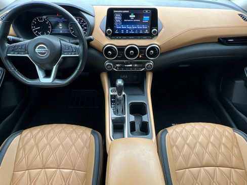 Used 2022 Nissan Sentra SV w/ SV Premium Package image 18