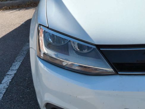 Used 2014 Volkswagen Jetta Hybrid Sedan image 8