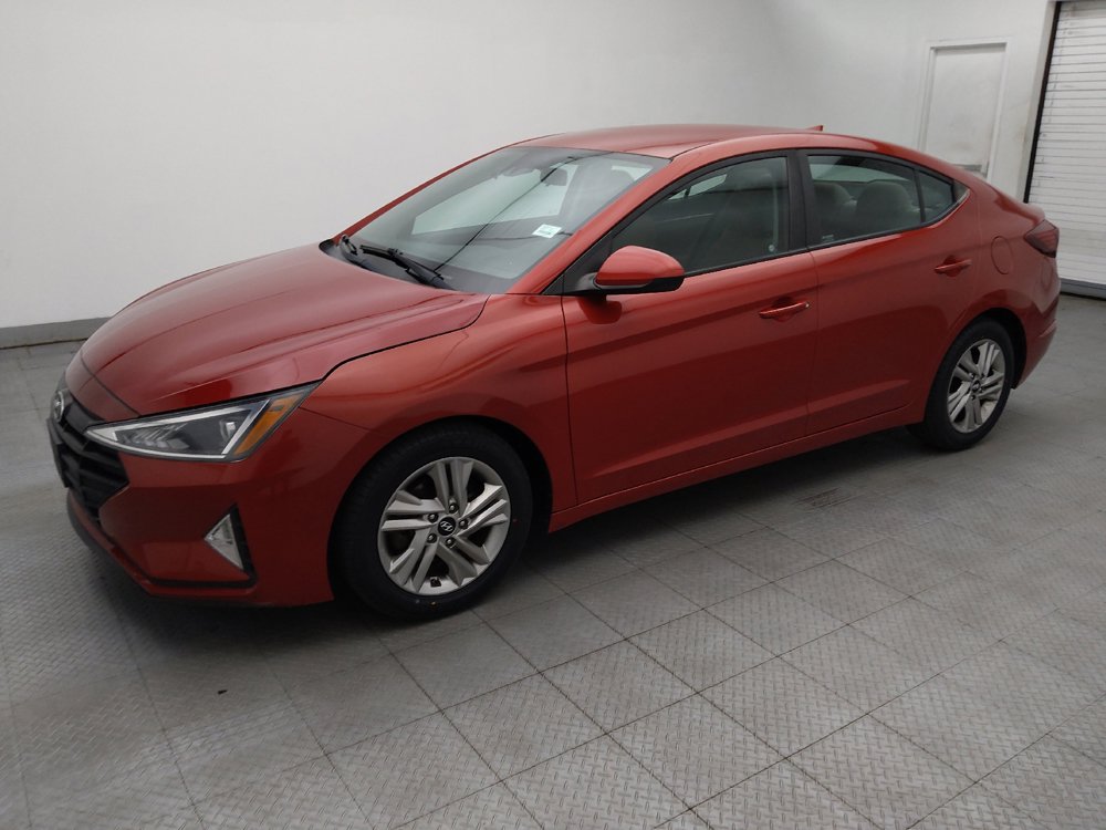 Used 2020 Hyundai Elantra SEL FWD image 2
