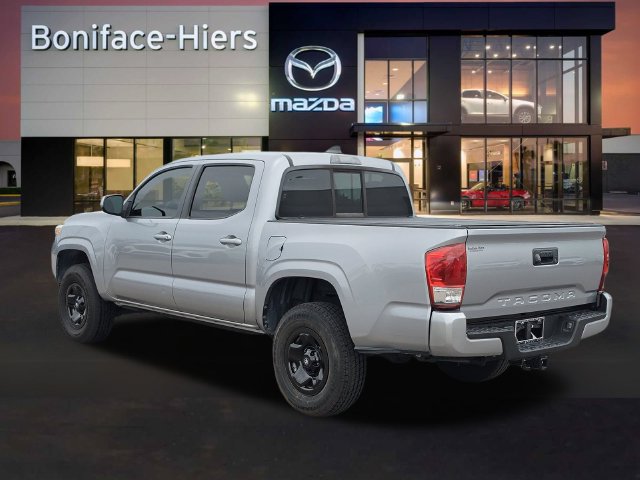 Used 2021 Toyota Tacoma SR w/ SR Convenience Package RWD image 4