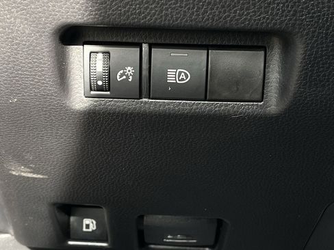 Used 2024 Toyota RAV4 LE AWD/4WD image 20