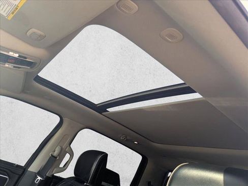 Used 2022 RAM 1500 Laramie w/ Laramie Southwest Edition RWD image 15